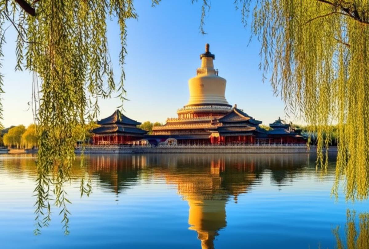 بهترین زمان بازدید از پارک بی های (Beihai Park) | راهنمای جامع